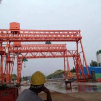 福建泉州工程龍門(mén)吊