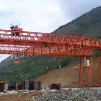 佛山起重機、行吊、升降平臺、貨梯‘起重配件及安裝維修