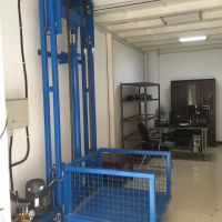 四川貨梯廠家 行車升降平臺(tái) 龍門(mén)吊行車四川起重設(shè)備