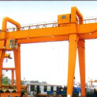 佛山A型雙梁門(mén)式起重機(jī)